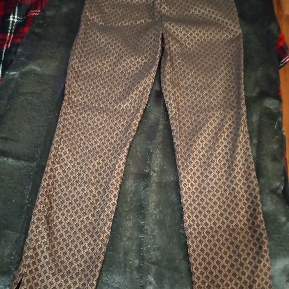 Chico's Brown Patterned Ankle Pants